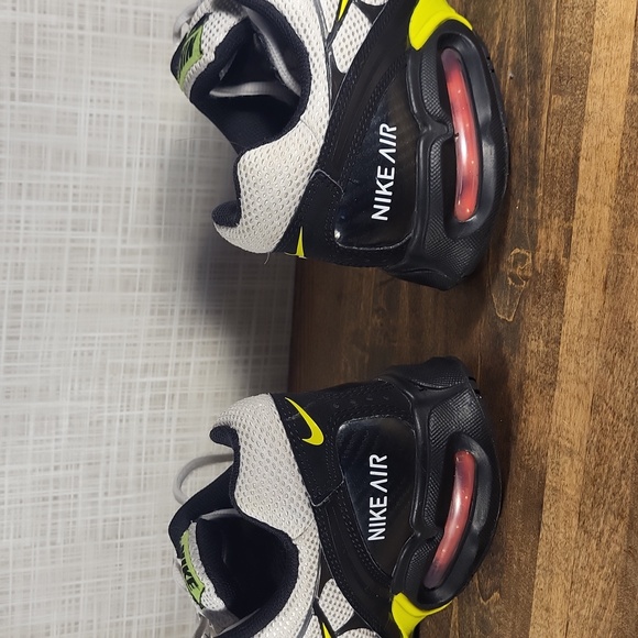 Nike Air Max Torch 4, Black White Gray Volt, Running Shoes - Picture 4 of 7